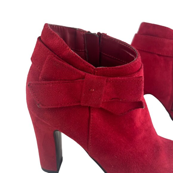 Impo Odessa Suede Ankle Booties Heels Size 6M Bow Detail Side Zipper - Picture 4 of 8